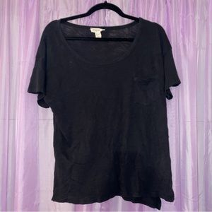 Forever 21 Loose Fit Pocket Black Tee